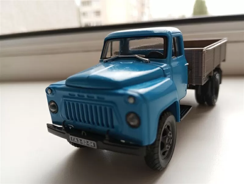 Модель  ГАЗ -52-04 маcштaб 1/43 ,  Наш автопром 